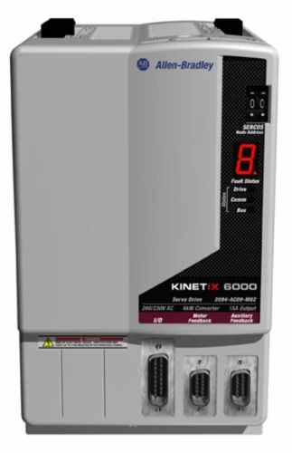 2094-AC05-M01-S, Allen Bradley, Kinetix 6000, Módulo de eje integrado, 200/230 V, convertidor de 3 kW, 9 A invertido, desconexión de par segura