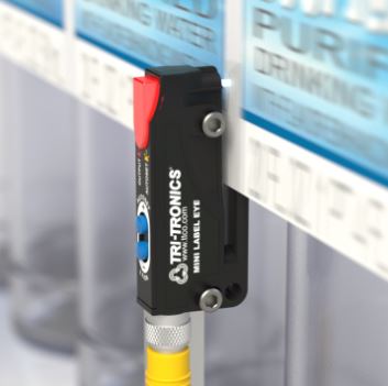 LERC, Tri-Tronics, LABEL•EYE®, 4 CON, Etiqueta de sensor, transparentes, con LED rojo y 4 conductores de 6 pies (1.8 m) cable. 100 tiempo de respuesta de microsegundos. 10 a 30 VDC suministro, polaridad protegida.