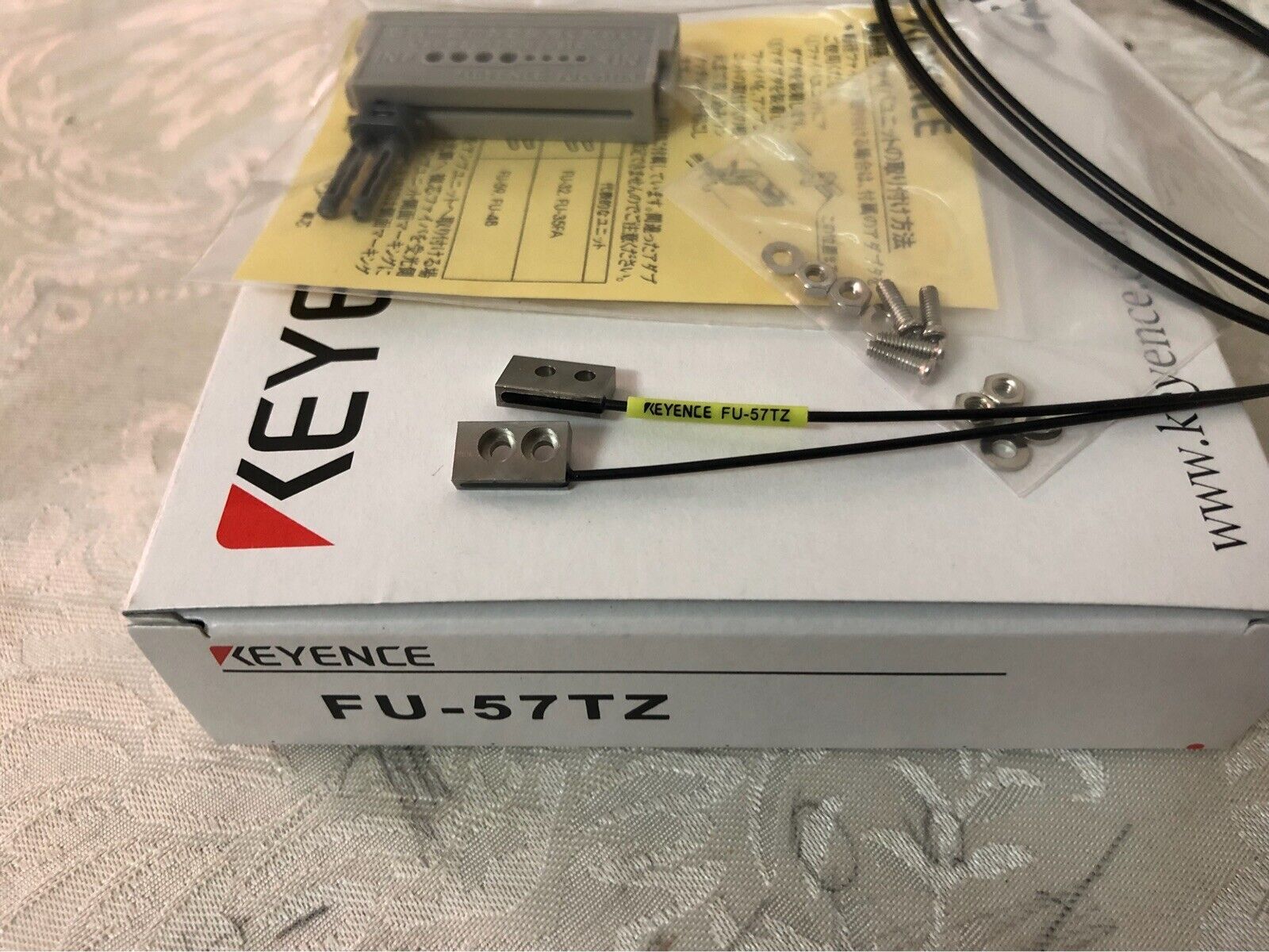 FU-57TZ,  KEYENCE Fiber Optic Sensor,