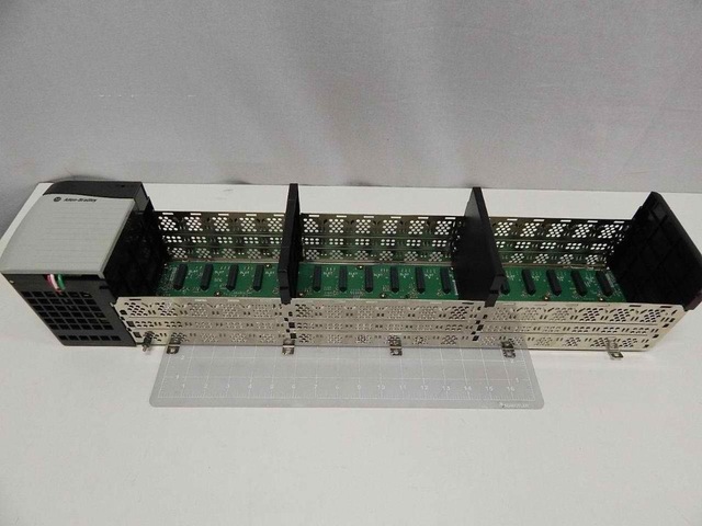 1756-A17, Allen-Bradley, Chasis Controllogix de 17 ranuras. en stock, 24VDC