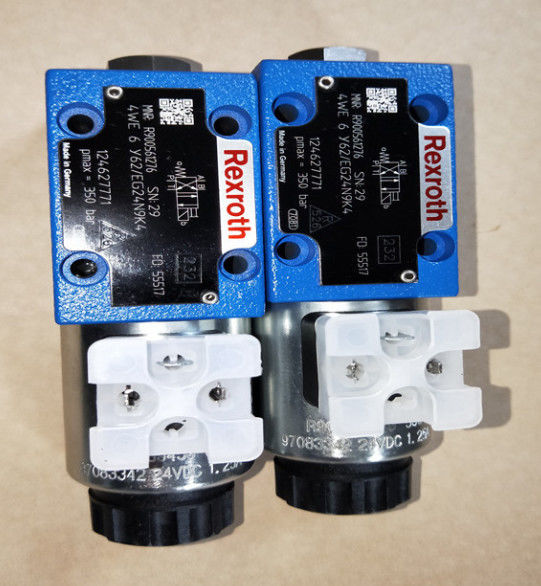 4WREE10E75-2X/G24K31/A1V, Rexroth, Válvula direccional proporcional de operación directa con retroalimentación de posición eléctrica y electrónica integrada, presión de operación máxima de 4568 psi, Tamaño nominal 10, Símbolo E, Eléctrico c