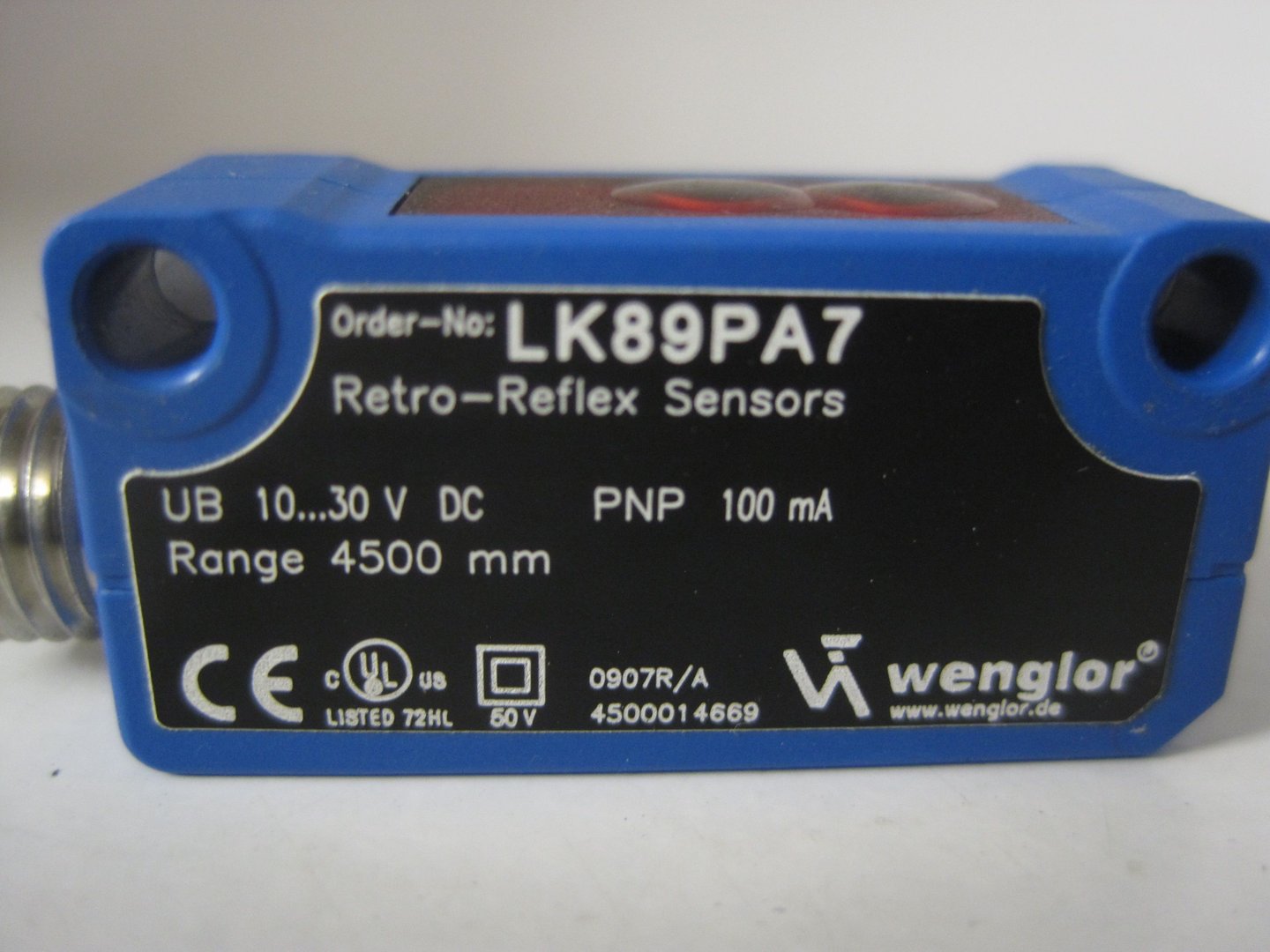 LK89PA7, Wenglor, Sensor retro-réflex universales Sn: 4.5m, salida: pnp 24vdc, Argentina.