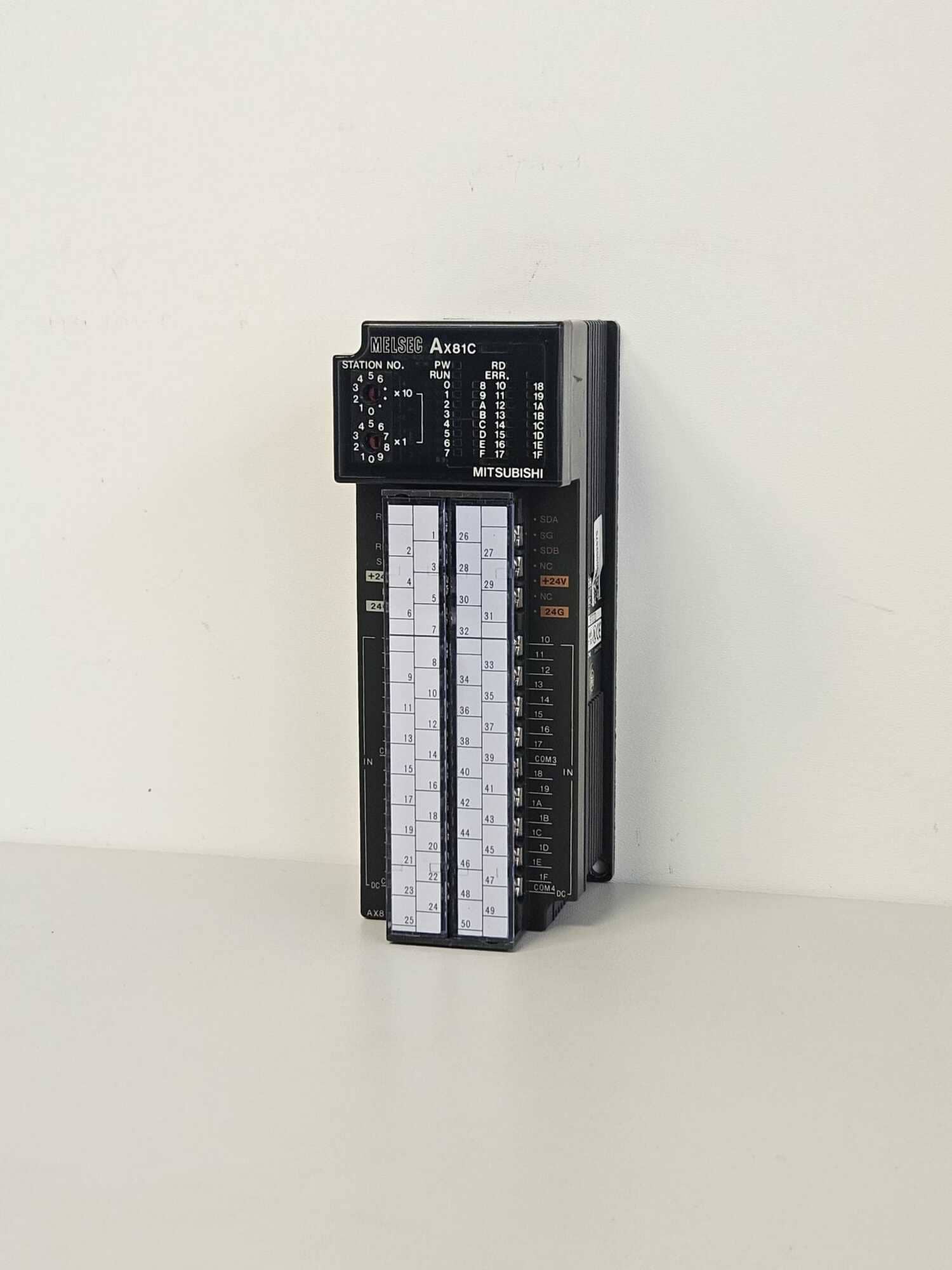 AX81C, Mitsubishi Electric, DC digital input unit, MELSEC-A series,  - 35I/O [35DI (35 x digital inputs (24Vdc; Source)