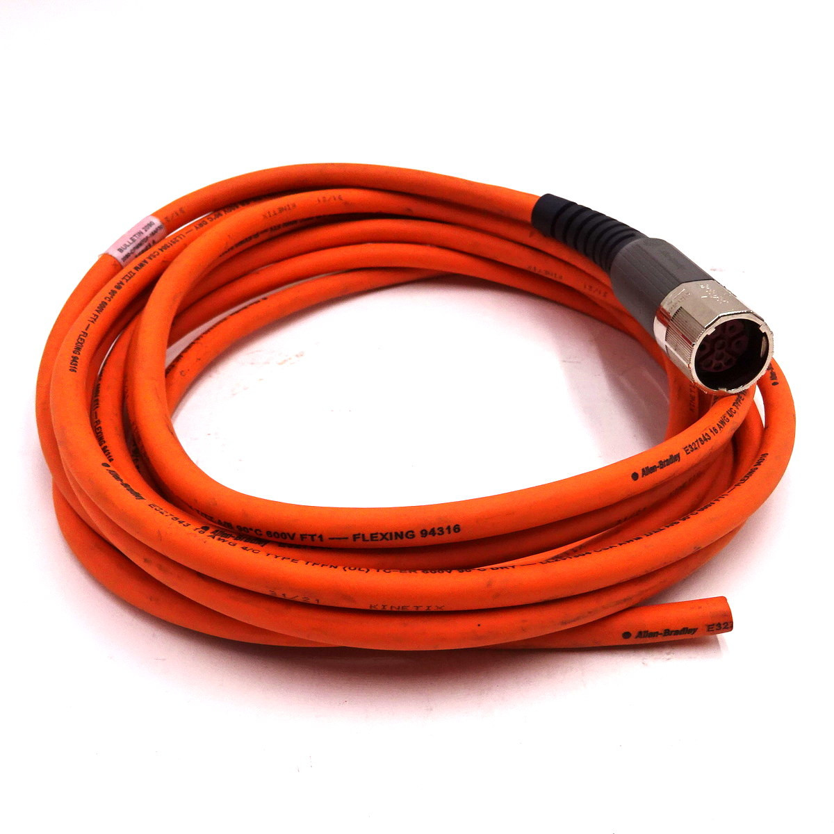 2090-CPWM7DF-16AF30, ALLEN BRADLEY, Cable, alimentación del motor, conector DIN SpeedTec, extremo de accionamiento, cable flotante, cable flexible continuo, 16 AWG, 30M.