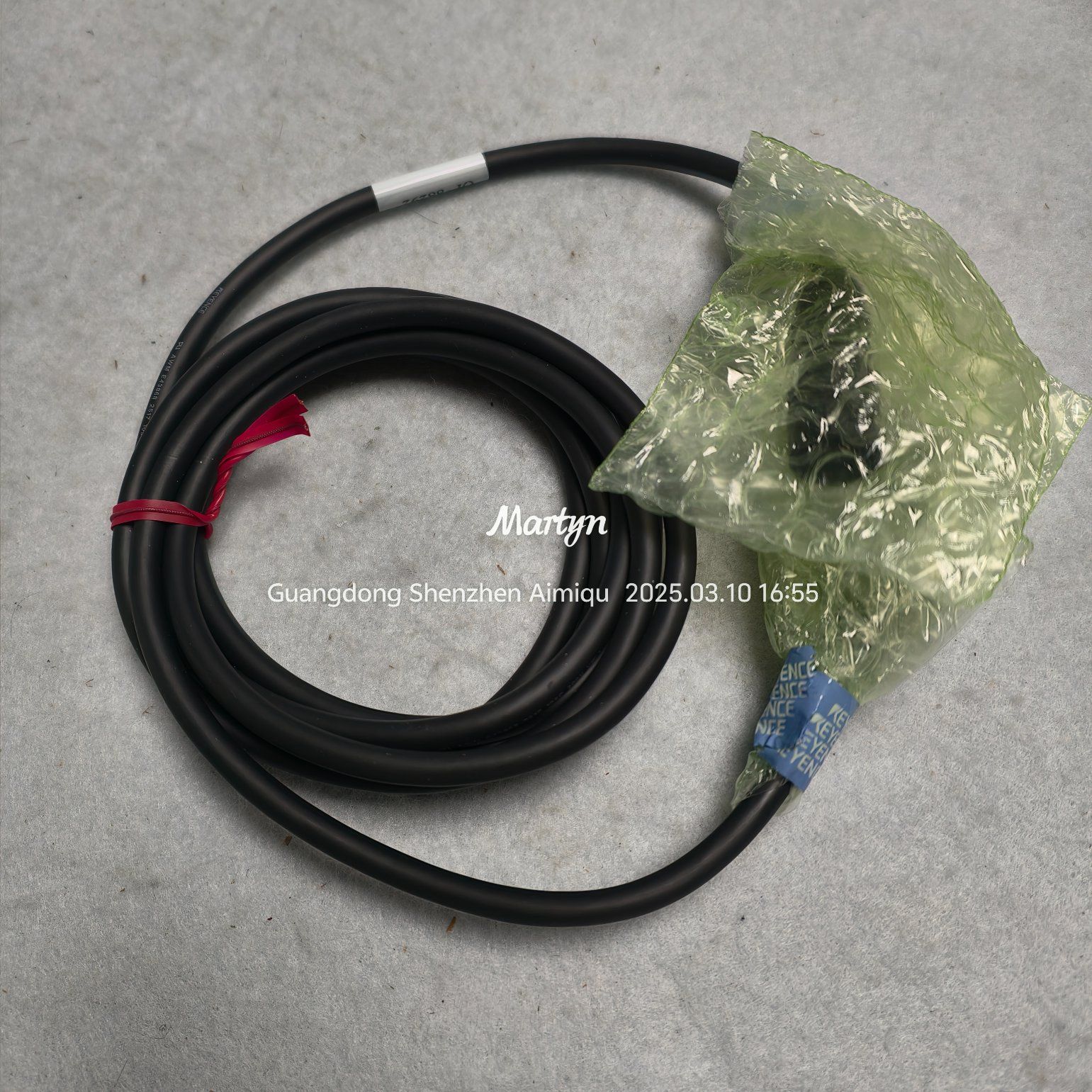 OP-88292, Keyence, Cable de extensión del cabezal del sensor al controlador, 2 m 6,56 '; Producto aplicable. FD-XS1/XS8/XS20