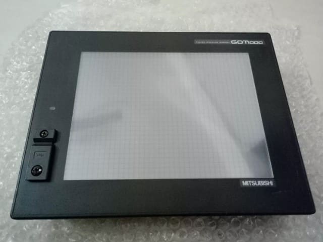 GT1565-VTBA, Mitsubishi Electric, Terminal programable de operación gráfica de rendimiento (GOT/PT) 9MB, 8,4", Display, RS-232 D-sub macho