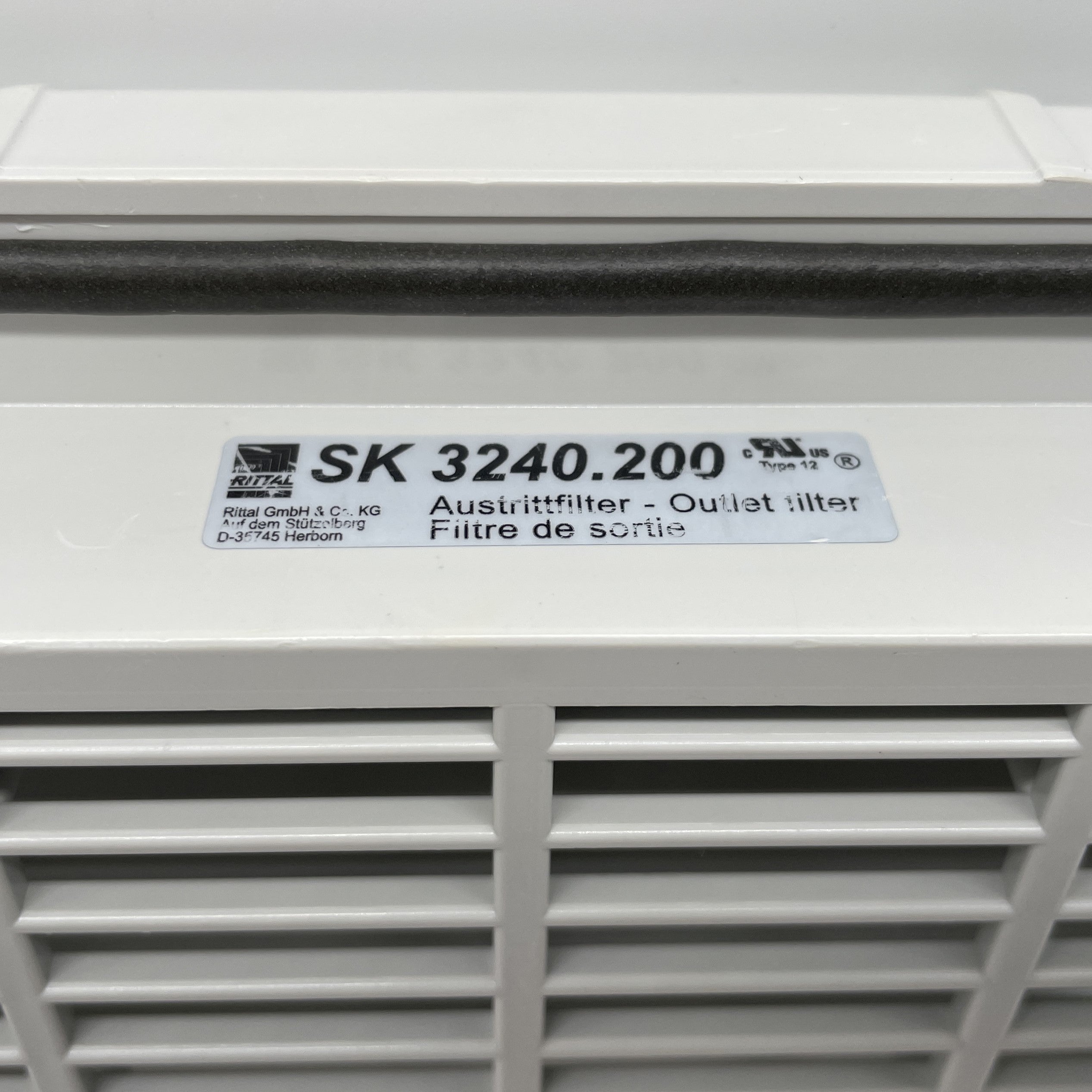 SK 3240.200, Rittal FILTRO DE SALIDA, SERIE SK, PARA VENTILADOR Y FILTRO, 255 X 255 X 25 MM, GRIS (RAL 7035), PLÁSTICO, IP54