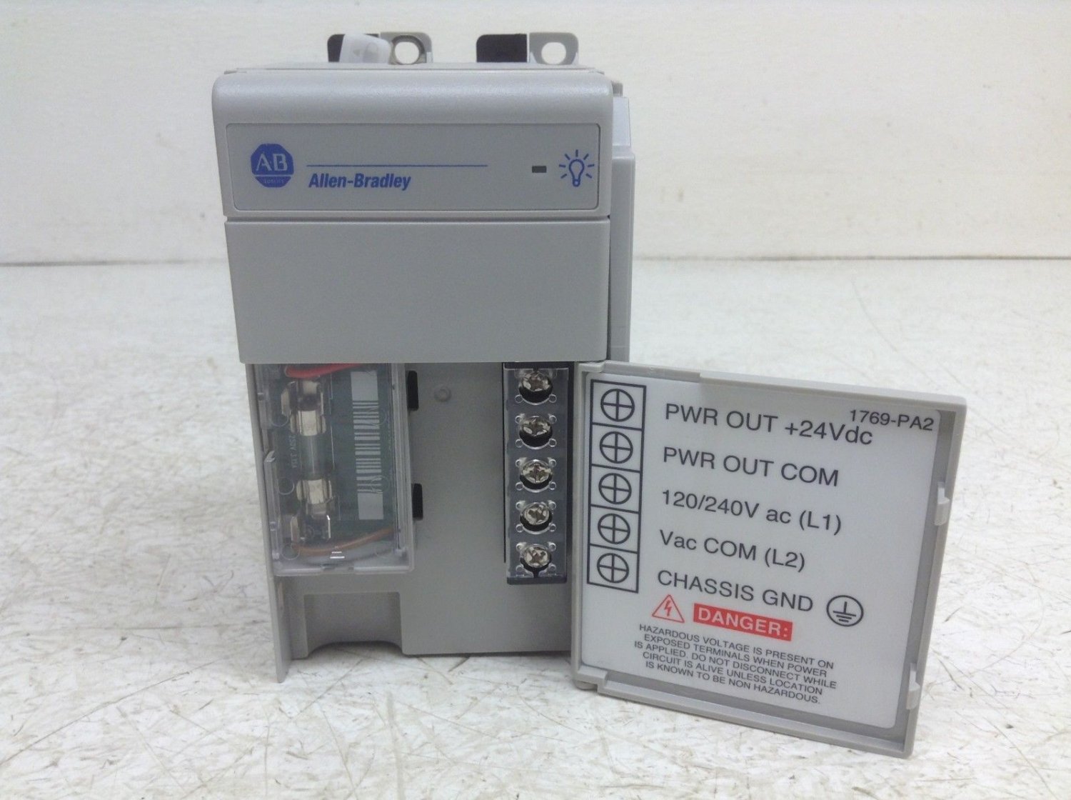 1769-PA2 , Allen-Bradley, CompactLogix Power Supply, voltage range of 85 - 265VAC,