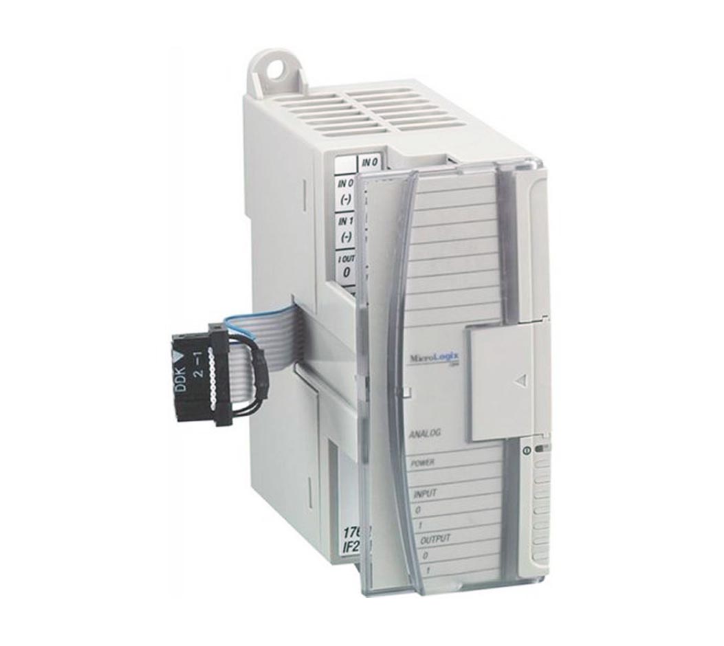 1762-IF2OF2, Allen Bradley,  es un módulo de expansión Convinado,  de E/S analógicas para controladores MicroLogix (1100, 1200, 1400 y 1500)