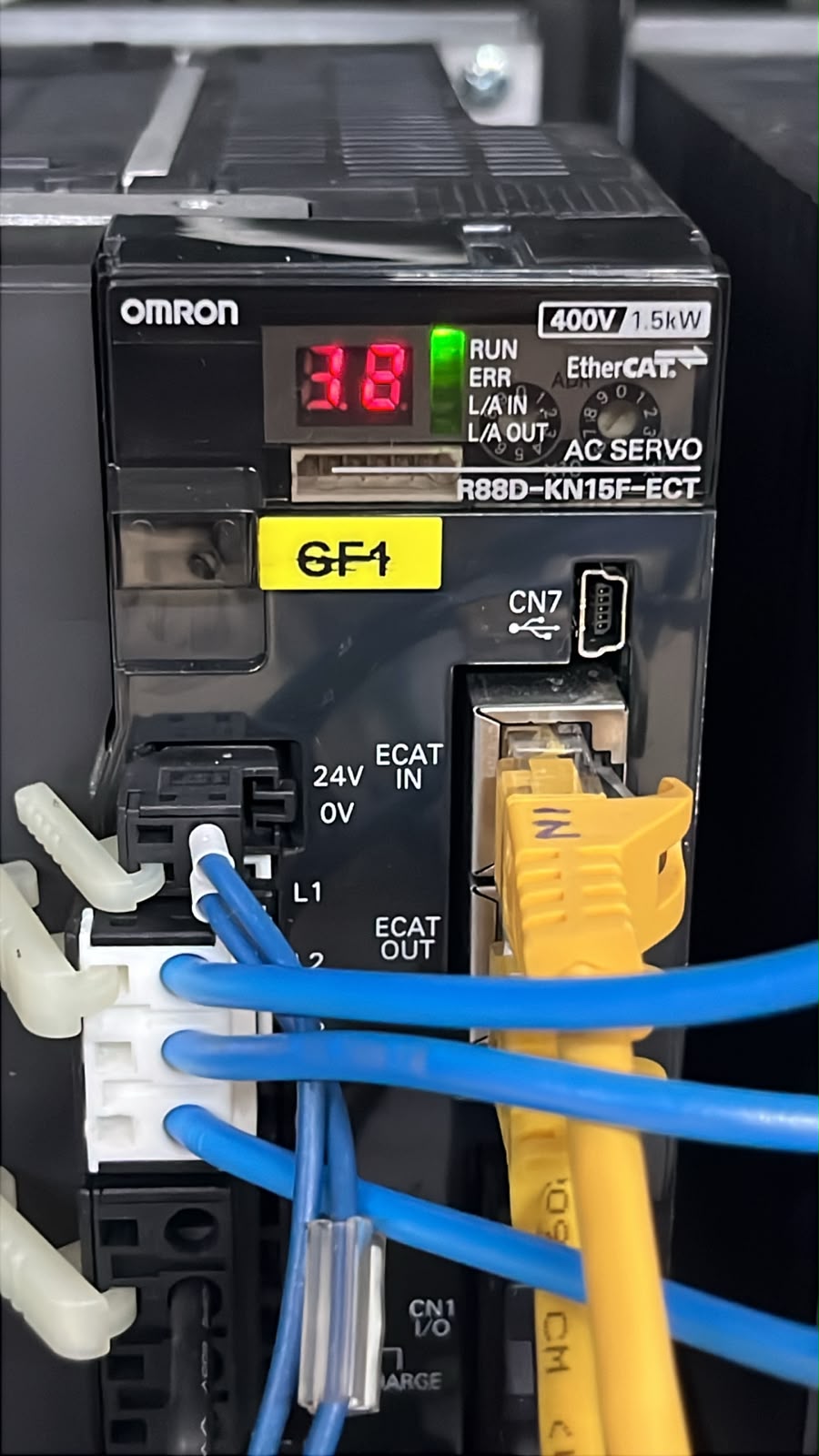 R88D-KN15F-ECT, Omron, Servo control method, EtherCAT, Input) 4.7A input current - Rating. 1.5kW